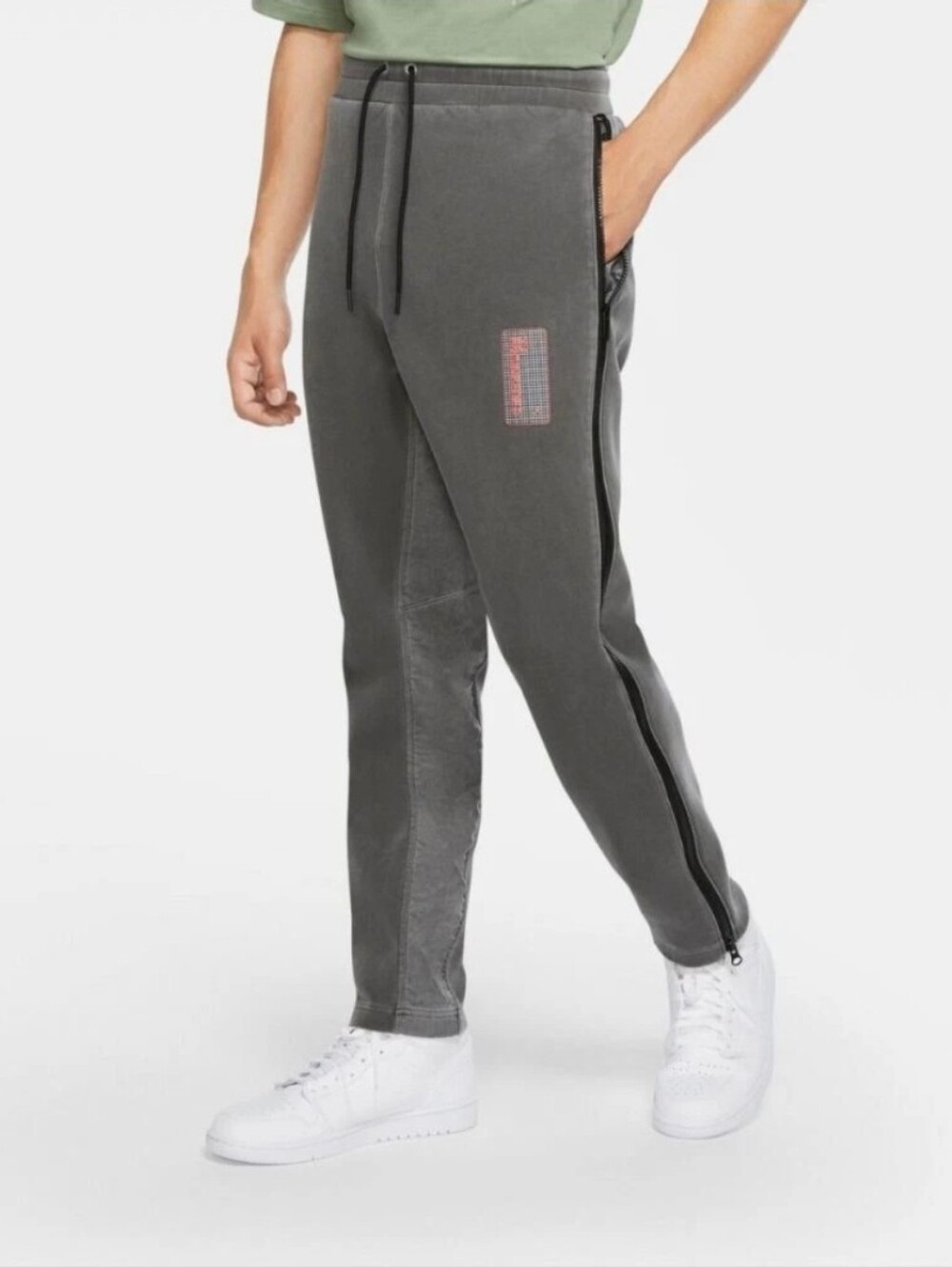 Nike Jordan 23 Engineered Fleece Pants in Grey Size M